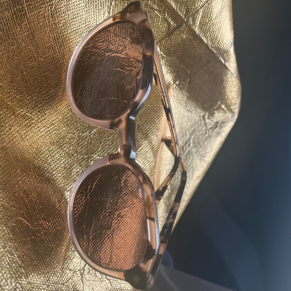 Tory Burch Tortoiseshell Round Frame Sunglasses UV - image 3